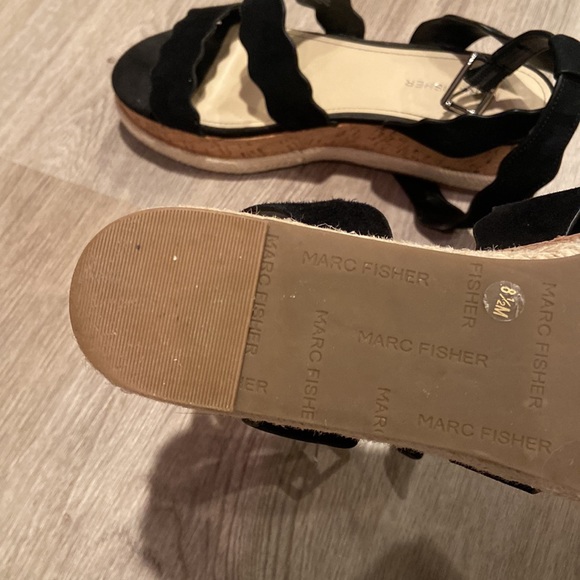 Marc Fisher Black Fayme Strappy Scalloped Wedge Sandal - Picture 4 of 6